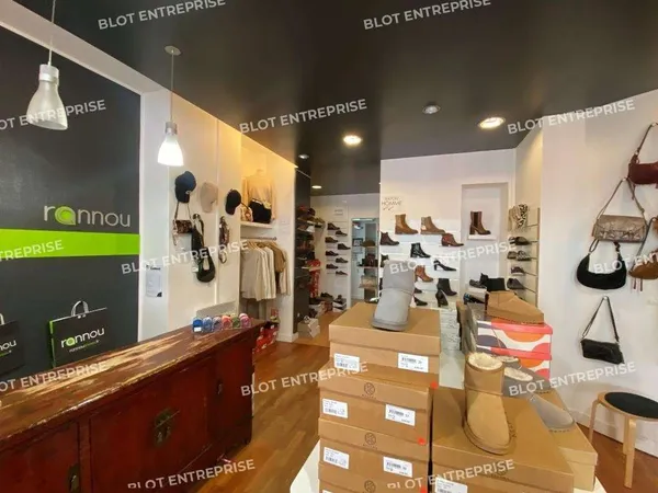 À LOUER - LOCAL COMMERCIAL - 58 m² - BREST