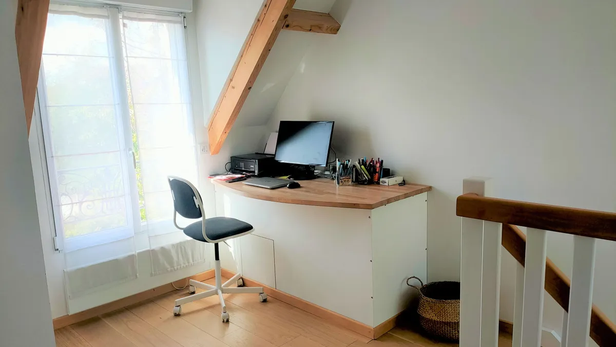 Photo 8
