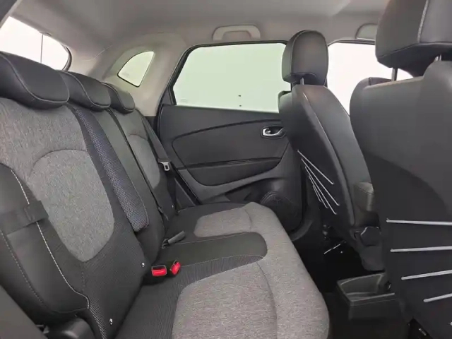 Renault Captur tce 120 energy — photo 47