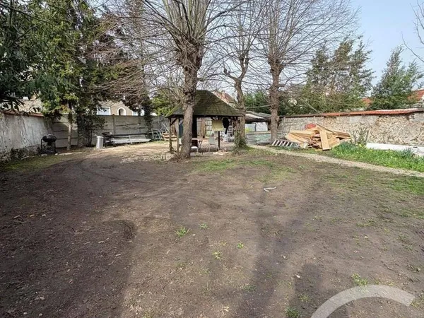 Terrain constructible 365 m²