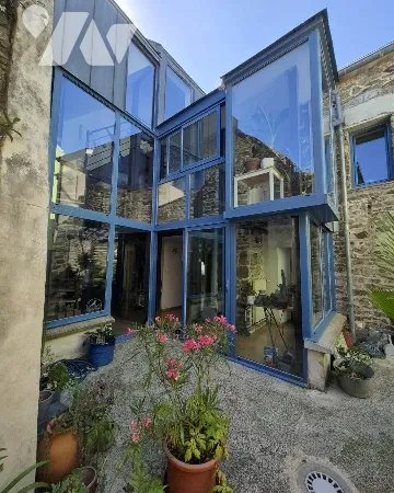 Maison 6 pièces 182 m²