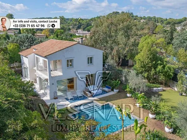 Maison 5 pièces 200 m²