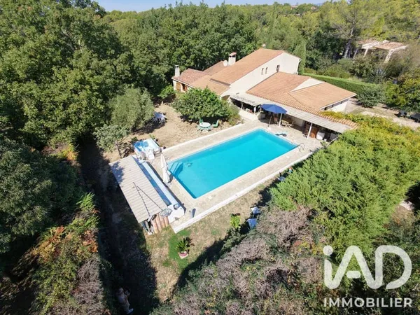 Maison 5 pièces 153 m²