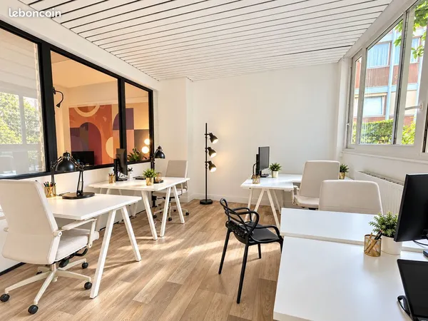 Bureaux 60 m²