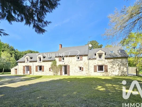 Maison 12 pièces 293 m²