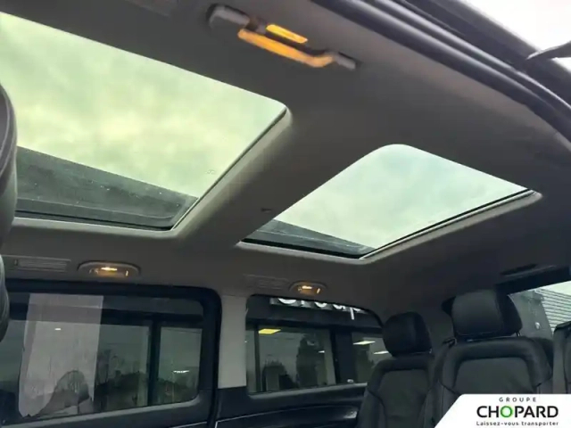 Mercedes Classe V eqv 300 long 204 ch — photo 29