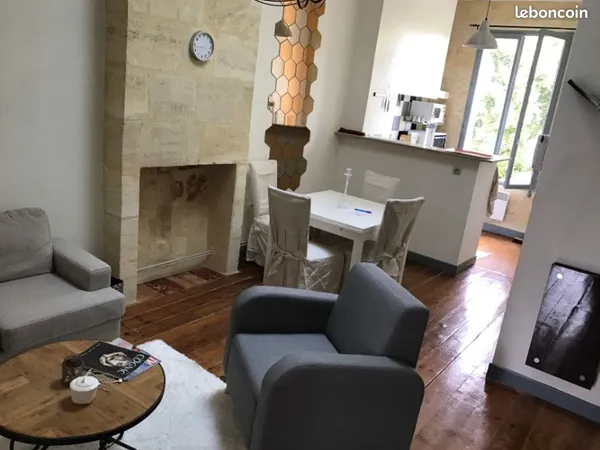 Appartement T2 de 36,7 m² - Bordeaux - 1er étage - DPE C