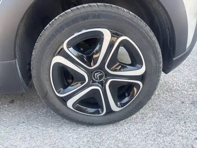 Citroën C3 puretech 83 s&amp;s bvm5 — photo 21