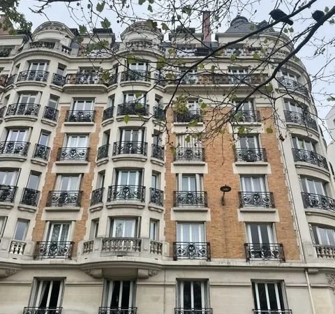 Magnifique studio avec balcon