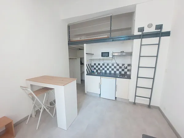 Appartement 1 pièce 17 m²