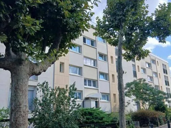 Appartement 6 pièces 101 m²