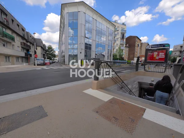 LOCAL D'ACTIVITÉ DE 135 M² À LOUER - AU PIED DU MÉTRO SERGE GAINSBOURG - ANCIEN SIÈGE SOCIAL DE NOKI
