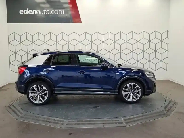 Audi Q2 35 tdi 150 s tronic 7 — photo 6