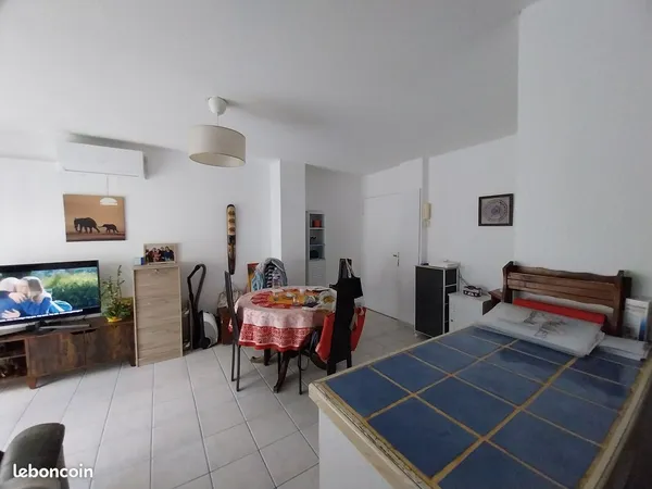 Appartement T2 avec terrasse