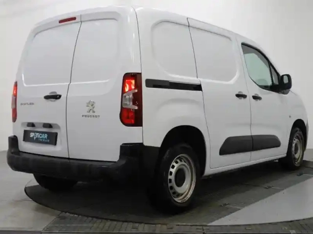 Peugeot Partner standard 650kg bluehdi 100ch s&amp;s premium — photo 8