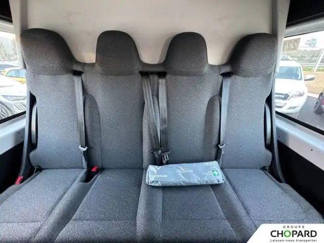 Peugeot Boxer tole 3.3 t l2h1 bluehdi 140 s&amp;s bvm6 — photo 96