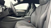 Peugeot 308 Sw 1.2 Hybrid 145ch GT e-DCS6 — photo 9
