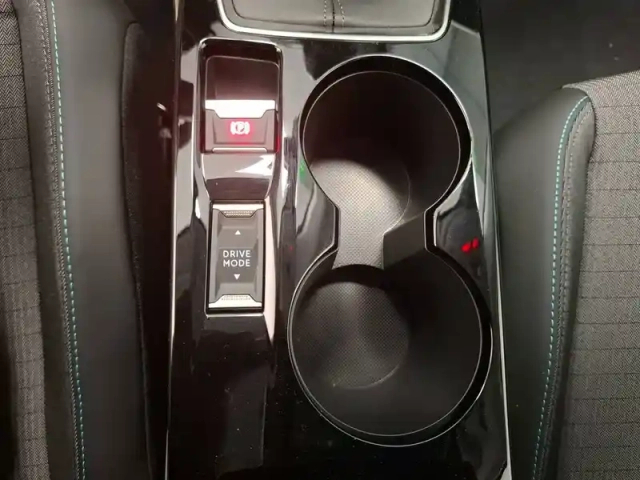 Peugeot 208 puretech 100 s&amp;s bvm6 — photo 23