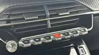 Peugeot 208 1.2 PureTech 100ch S&S Allure Pack — photo 15