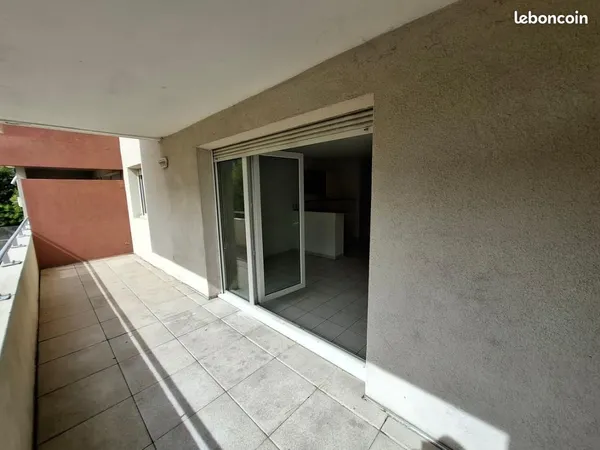 Parking 43 m²