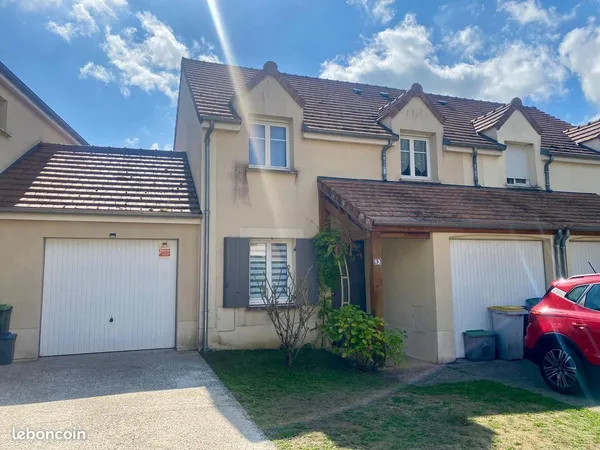Maison 5 pièces - 4 chambres - 79m2