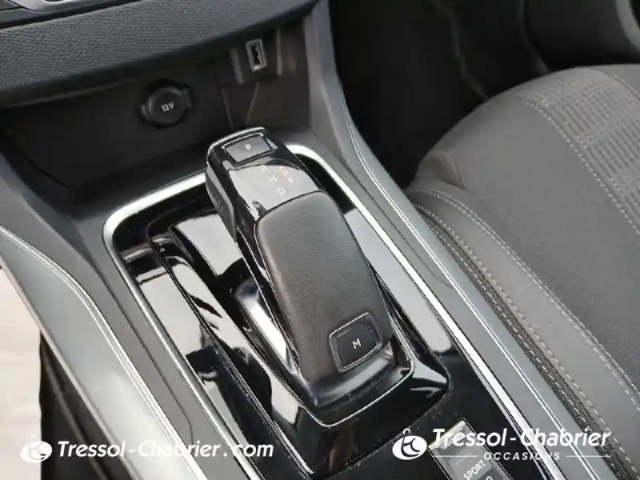 Peugeot 308 puretech 130ch s&amp;s eat8 allure — photo 24