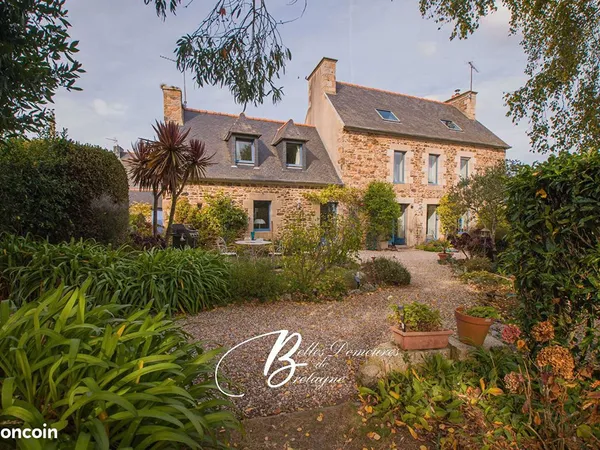 Maison 8 pièces 202 m²