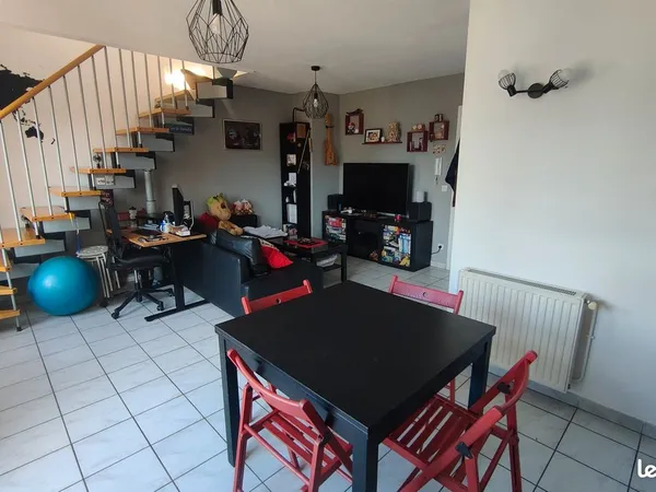 Appartement T3 avec terrasse - Eybens (proche Odyssée)