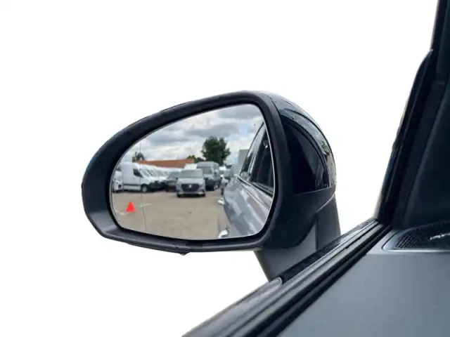 Mercedes Glc 300 de hybrid eq 4matic co — photo 12