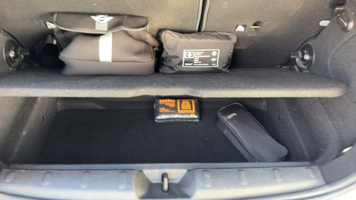 Mini Mini 1.5 One 102 - One – 2018 – 46612 km – Essence – Boîte Manuelle — photo 38