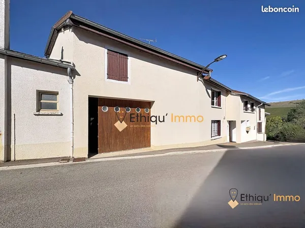 Maison 10 pièces 205 m²