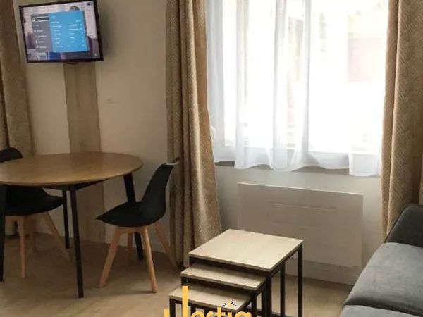 Studio 1 pièce 30 m²