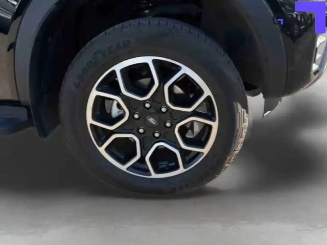 Ford Ranger super cabine 2.0 ecoblue 205 ch s&amp;s bva10 e-4wd — photo 13