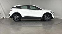 Renault Mégane E-Tech Electric 130ch Equilibre autonomie urbaine -24 — photo 4