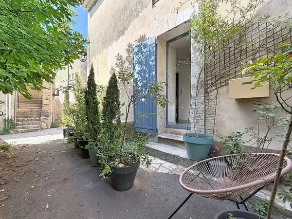 Maison de village de charme au coeur du Luberon