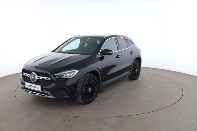 Mercedes-Benz GLA 200 d Progressive Line DCT