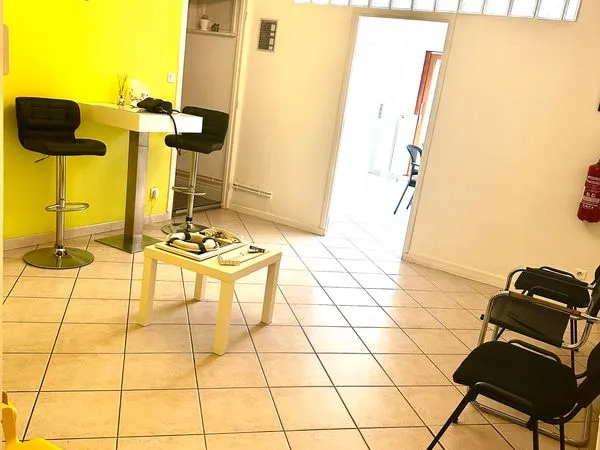 Commerce Location Lourches 39m² 340€