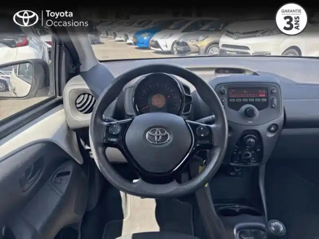 Toyota Aygo 1.0 vvt-i 72ch x-pro 5p my20 — photo 9