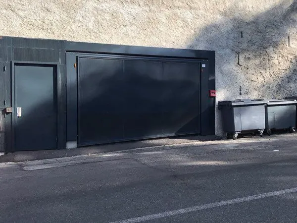 Stationnement Location Oullins 90€