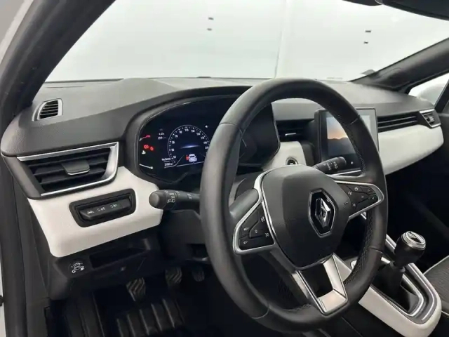 Renault Clio tce 100 gpl - 21n — photo 19