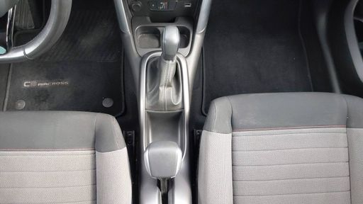 Citroen C3 Aircross 1.2 PureTech 130 EAT6 - Shine – 2020 – 96197 km – Essence – Boîte Automatique — photo 5