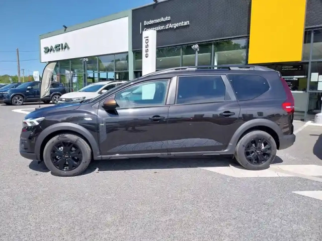 Dacia Jogger tce 110 7 places gsr2 — photo 2