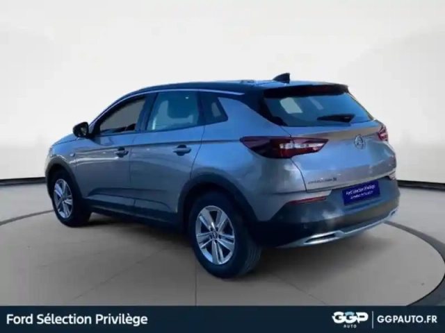 Opel Grandland X 1.5 d 130ch elegance business — photo 3