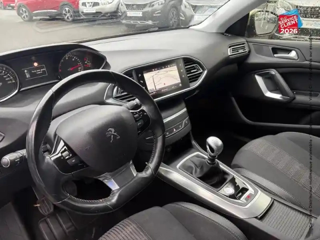 Peugeot 308 1.5 bluehdi 130ch s&amp;s allure — photo 31
