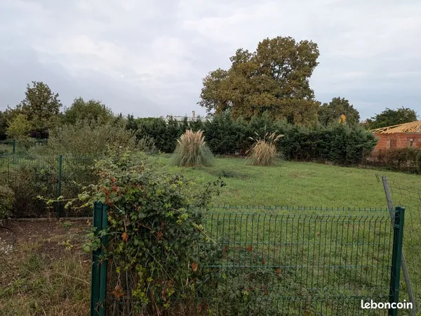 Terrain a louer eysines