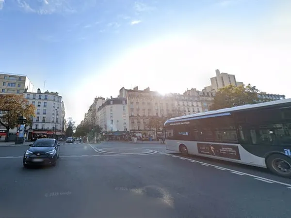 Boutique 709 m²