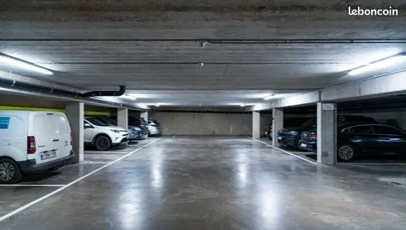 Dernières places de parking sécurisées à vendre - Résidence AUSTRALIS à Montpellier