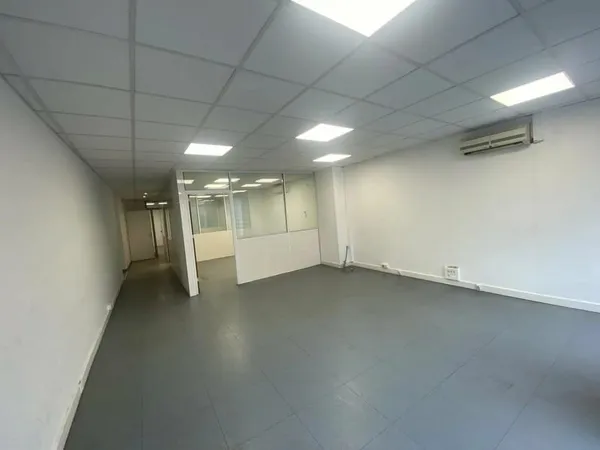LOCAL COMMERCIAL - QUARTIER REPUBLIQUE