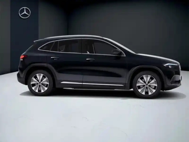 Mercedes Eqa 250 business line — photo 19
