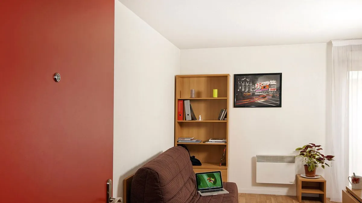 Photo 2